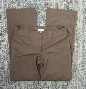 LOFT Outlet Original Dress Pants Brown Size 6 thumbnail 1