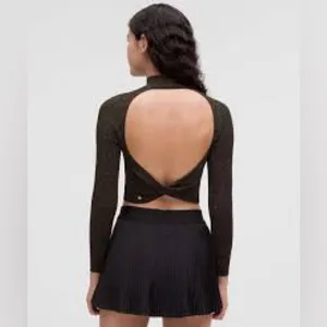 Lululemon Black Glitter Knit‎ Twist Back Long Sleeve Top Size Medium NWT thumbnail 2