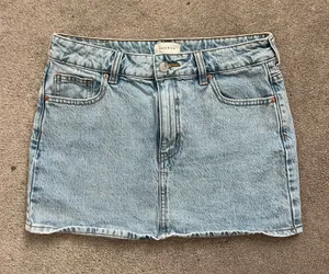Pacsun denim skirt thumbnail 1