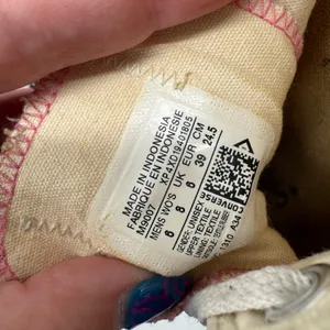 Converse Chuck Taylor Shoes 8 Pink Low Top Canvas Bella Swan Grunge Mall Goth thumbnail 6