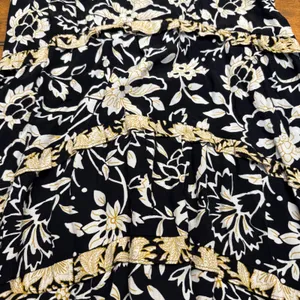 Anthropologie Black White Gold‎ Floral Tiered Ruffle V Neck Dress Size S thumbnail 5