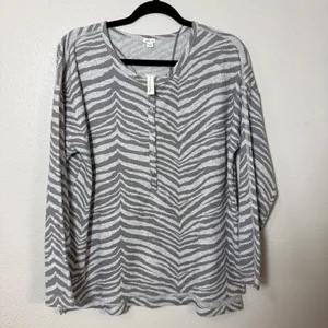 Aerie‎ Zebra Print Henley Long Sleeve Top Womens M Gray White Waffle Knit thumbnail 2