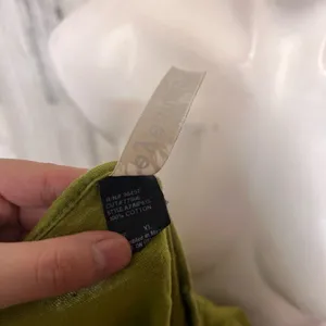 Green top Size XL thumbnail 2