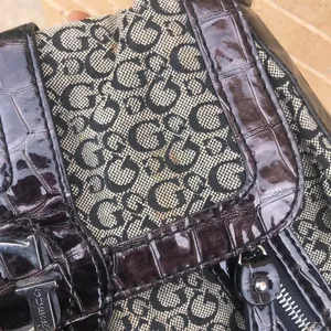 Vintage Guess Y2K Faux Leather Shoulder Hand Bag Purse Gothic Mcbling Emo Whimsy Grunge 2000s thumbnail 7
