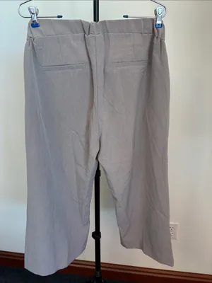 Motherhood Beige Straight-Leg Maternity Capris thumbnail 3
