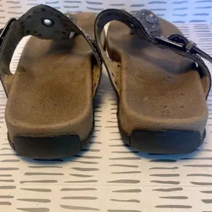 Taos Siren Womens Pewter Metallic Leather Studded Comfort Arch Support Sandals 7 thumbnail 5