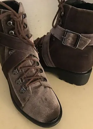 Steve Madden women velvet combat Extreme boots US 6 thumbnail 1
