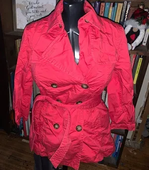 Gap light red belted lightweight M business casual trench coat thumbnail 1