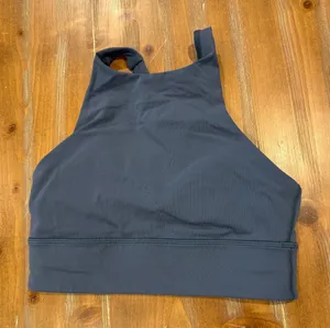 Lululemon Energy Sports Bra High Neck Long Line Size 6 thumbnail 1