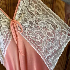 Vintage Slip Sleep Gown Pink Lace Sleepwear Size M/L Sexy Glamour Full Length thumbnail 3