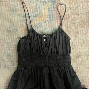 H&M Black Midi Dress thumbnail 3