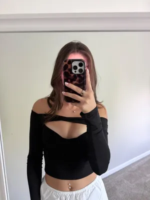 Meshki Black Top thumbnail 2