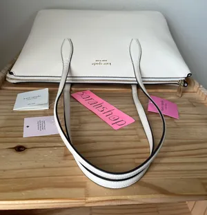 Kate Spade Purse thumbnail 4