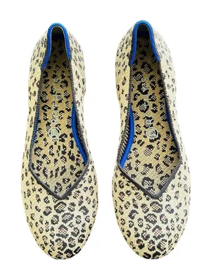 Rothys The Flat Leopard Round Toe Shoes W10 Cheetah Print Slip On Retired thumbnail 1