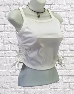 White Tank Top Size Medium NWT thumbnail 1