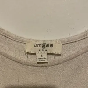 Umgee Size S Beige Oatmeal Short Sleeve Linen Cotton Frayed Tunic Top thumbnail 3