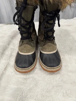 SOREL Women’s Joan Of Arctic Winter Boots Green and Black size 8 thumbnail 9