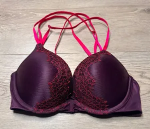 Victoria's Secret Plunge Bra 32B Purple Lace Push Up 2 Sizes Strappy Very Sexy‎ thumbnail 1