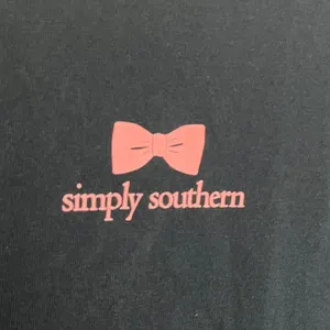 5/$25 Simply Southern Women's S‎ Graphic Tee Navy Pink Floral Logo Preppy thumbnail 4
