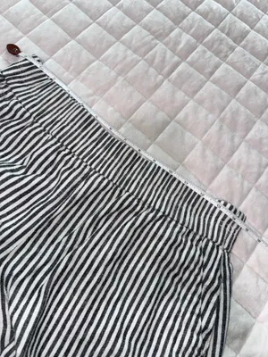 A New Day Linen Striped Elastic-Waist Women’s Shorts - Black & White thumbnail 6