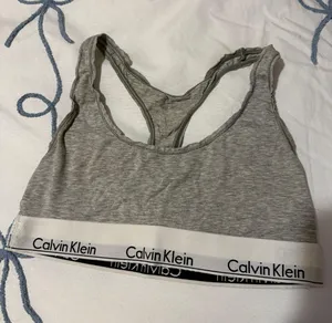 Calvin Klein Sports Bra thumbnail 1