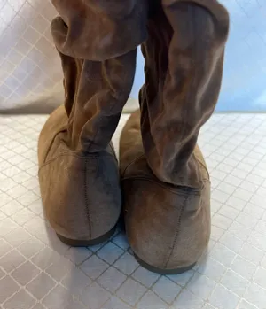 Tan Fashion Boots Size 7.5 thumbnail 3