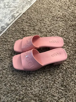 Gucci pink jelly sandals size 9 thumbnail 2