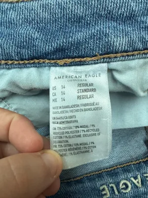 American Eagle Stretch Mom Jean Denim Jeans Size 14 thumbnail 8
