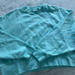 Blue Nike Sweatshirt Crewneck thumbnail 1