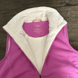 Women’s L.L. Bean Pink Sleeveless Vest‎ medium thumbnail 3