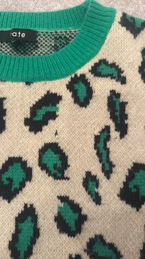 FATE sweater thumbnail 3