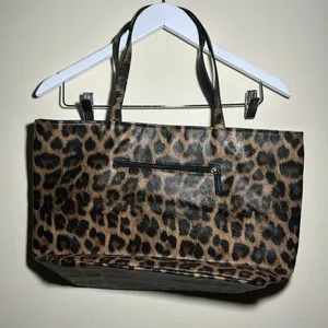 Chico’s Cheetah Tote thumbnail 2