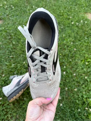 Brooks Adrenaline GTS 22 Running Shoes Gray Pink Women’s thumbnail 4