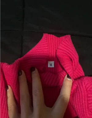 Hot Pink Sweater Dress Size M thumbnail 2