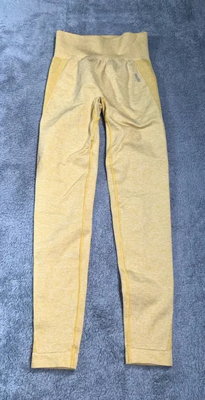 Gymshark Yellow Leggings thumbnail 1