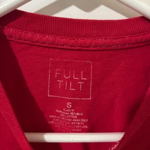 Boston Red Cropped Tee thumbnail 2