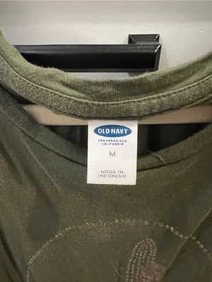 Old navy Olive Green Sleeveless Tank Top with metallic Cactus thumbnail 4