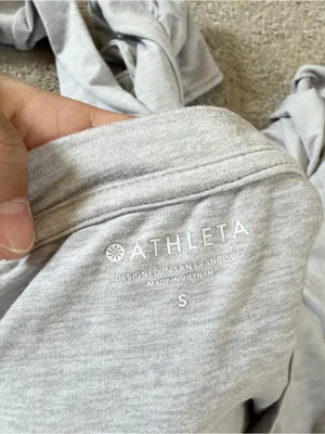 Athleta Women’s Uptempo Top Shirt Longsleeve Cozy in Gray S thumbnail 8