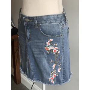 Embroidered Floral Birds Chelsea & Violet Boho Denim Mini Skirt size S Boho Y2k thumbnail 4