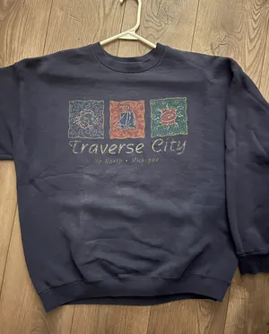 Vintage Traverse City crew neck Size M thumbnail 1