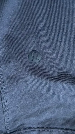 Lululemon Top thumbnail 2