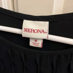 Women’s blouse thumbnail 4
