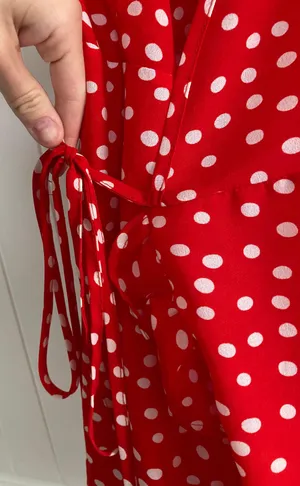 Dress thumbnail 2