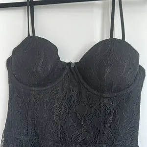 Majorelle black lace maxi dress thumbnail 3