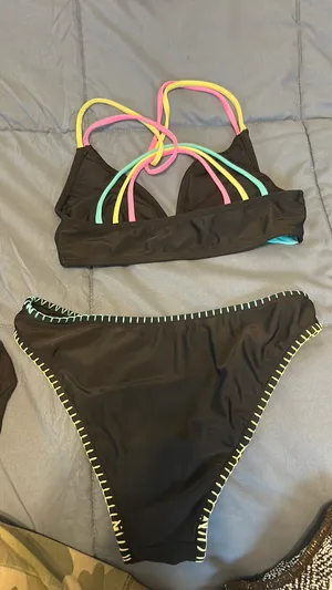Black target bikini thumbnail 2