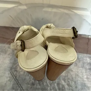 CHLOE Size US8 IT38 White Leather Chunky Heel Platform Sandals thumbnail 10