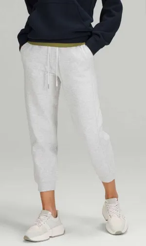 Lululemon Scuba High-Rise Cropped size 8 thumbnail 1
