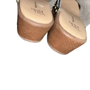 Time And Tru Black Wedge Heels(Size 6) thumbnail 6