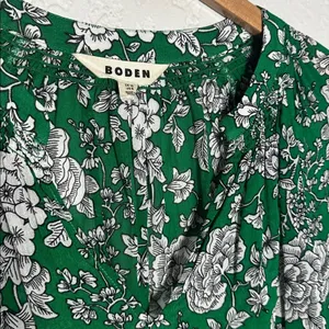Boden Kelly Green Floral Blouse Sheer Long Sleeve Feminine Romantic Fall thumbnail 4