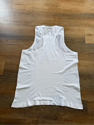Sweaty Betty White Performance Racerback Tank Top Size 4-6 thumbnail 2